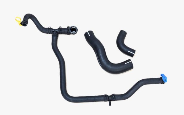 發(fā)動(dòng)機(jī)冷卻水管